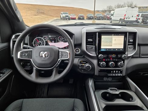New 2026 RAM 1500 4x4 Crew Cab image 15