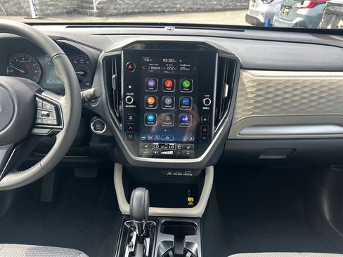 Used 2026 Subaru Forester Premium AWD/4WD image 21