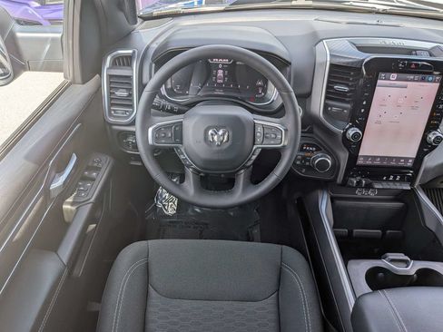 Used 2025 RAM 1500 Big Horn AWD/4WD image 15