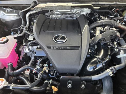 Used 2023 Lexus RX 350 FWD w/ Cold Area Package image 29