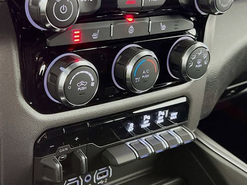 New 2026 RAM 1500 Big Horn AWD/4WD image 10