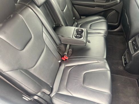 Used 2022 Ford Edge Titanium AWD/4WD image 45