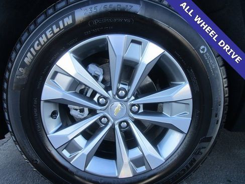 Certified 2026 Chevrolet Equinox LT w/ Convenience Package II image 2