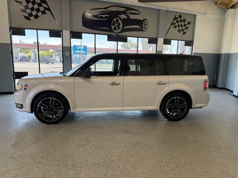 Used 2015 Ford Flex Limited w/ Appearance Package image 4