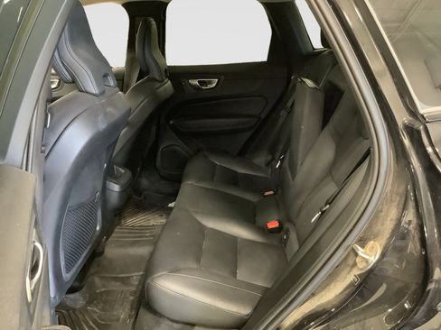 Used 2024 Volvo XC60 B5 Plus w/ Protection Package Premier AWD/4WD image 13