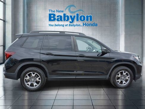 Used 2023 Honda Passport TrailSport image 5