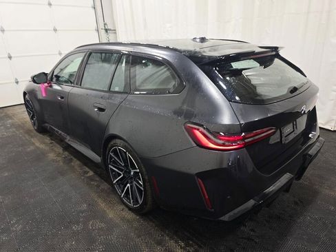 Used 2025 BMW M5 Touring image 4