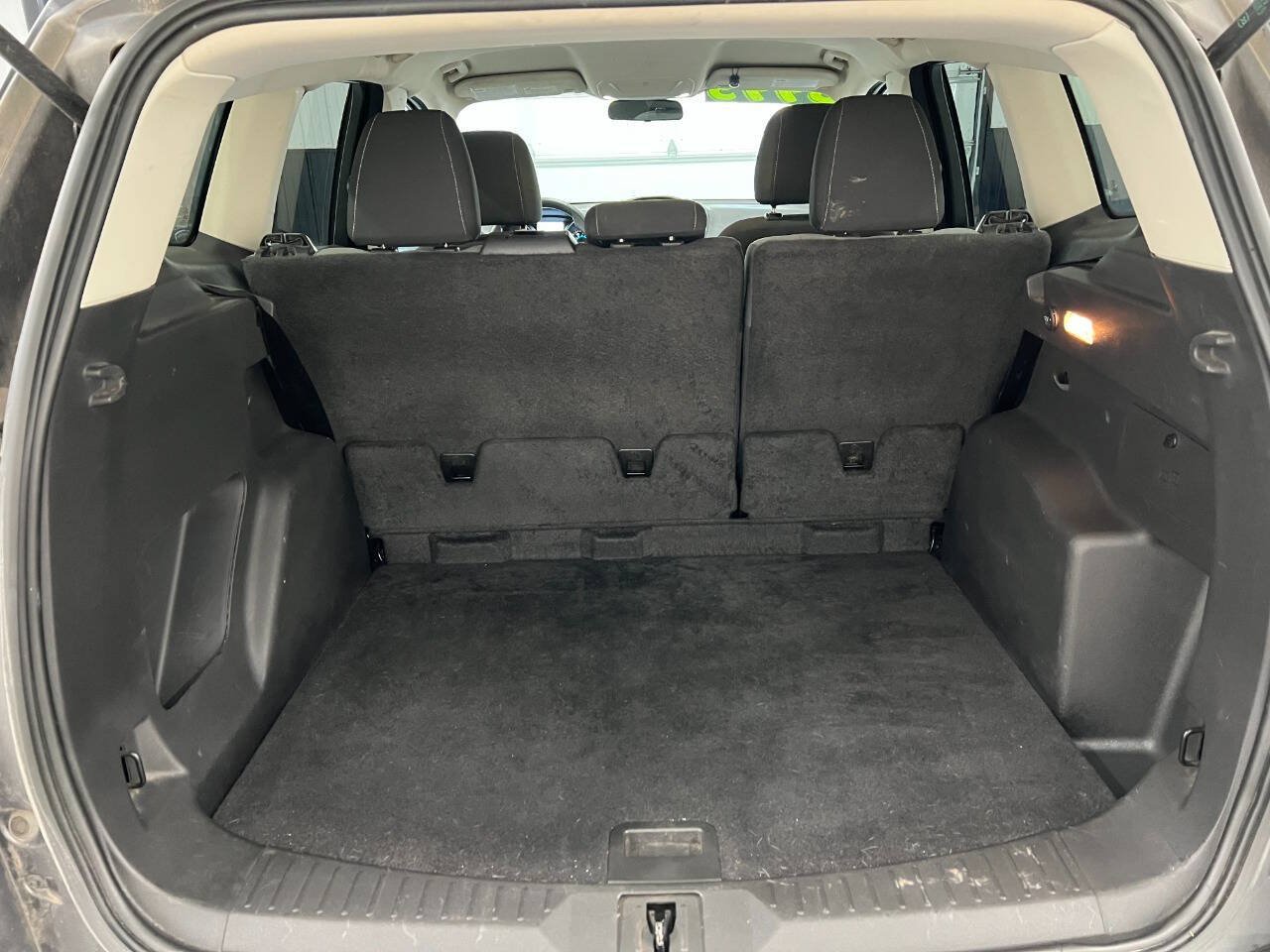 Used 2016 Ford Escape SE FWD image 12