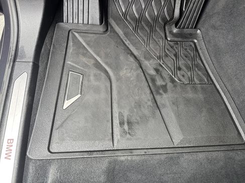 Used 2019 BMW X5 xDrive40i w/ Convenience Package image 17