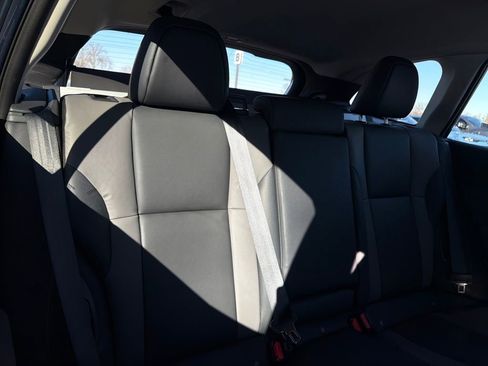 Used 2025 Subaru Outback Onyx Edition image 28