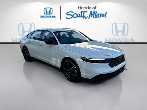 New 2026 Honda Accord SE image 1