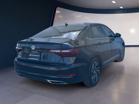 Used 2020 Volkswagen Jetta SEL Premium image 5