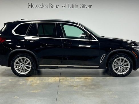 Used 2023 BMW X5 xDrive40i w/ Premium Package image 7