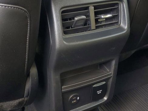 Used 2022 Ford Edge SEL w/ Convenience Package image 34