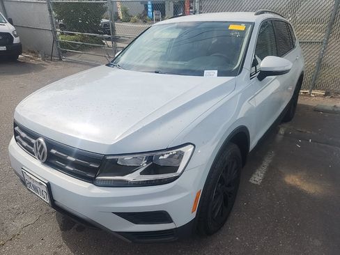 Used 2019 Volkswagen Tiguan SE AWD/4WD image 4