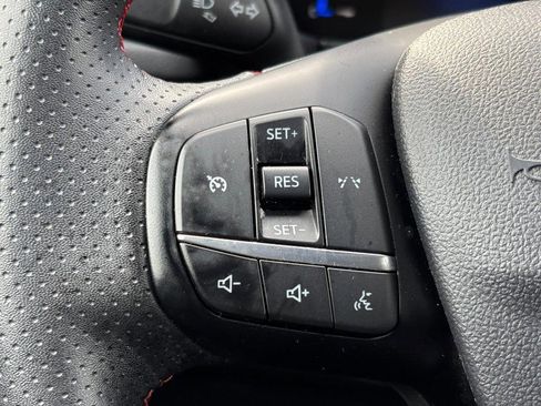 Used 2025 Ford Escape ST-Line FWD image 20