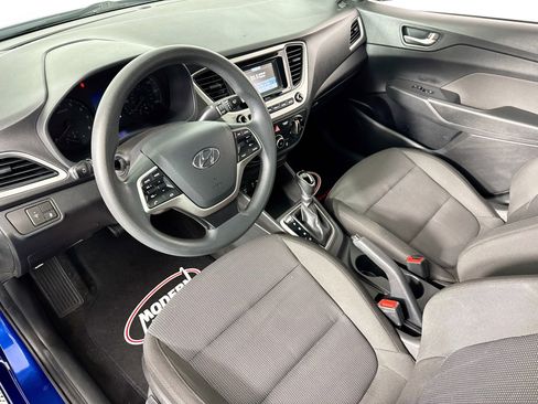 Used 2019 Hyundai Accent SE image 5