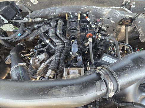 Used 2022 Ford Expedition XLT RWD image 29