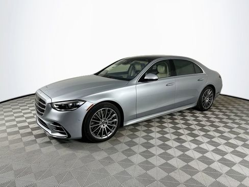 New 2026 Mercedes-Benz S 500 4MATIC image 3