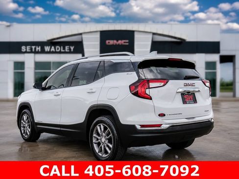 Certified 2024 GMC Terrain SLT AWD/4WD image 63