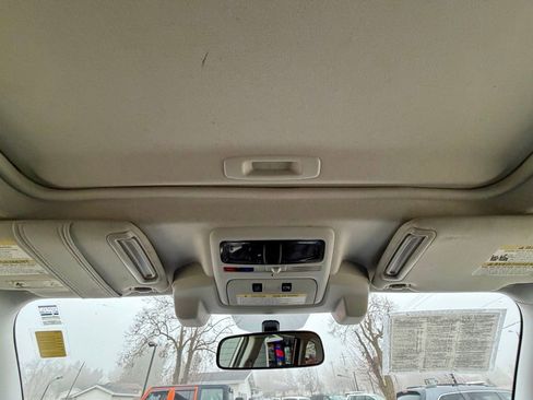 Used 2016 Subaru Forester 2.5i Premium image 34