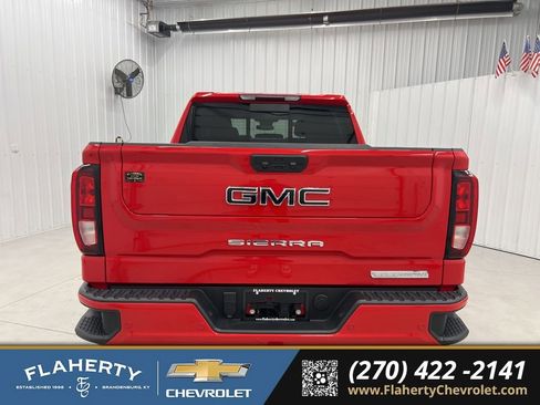 Used 2025 GMC Sierra 1500 Elevation w/ Preferred Package image 4