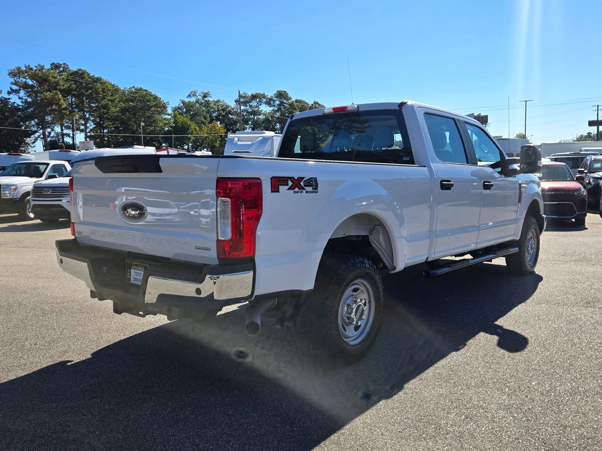 Used 2017 Ford F250 XL w/ Power Equipment Group AWD/4WD image 14