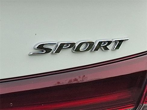 Used 2025 Honda Civic Sport image 31