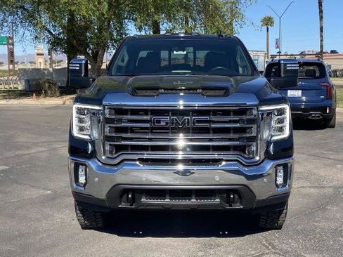 Used 2021 GMC Sierra 2500 SLT w/ SLT Premium Package image 3