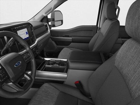 New 2026 Ford F350 XLT w/ XLT Premium Package AWD/4WD image 6