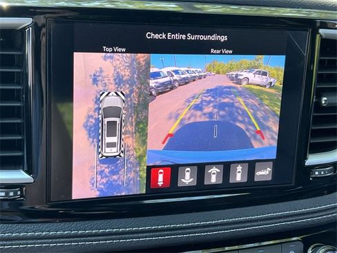 New 2026 Chrysler Pacifica Select image 22