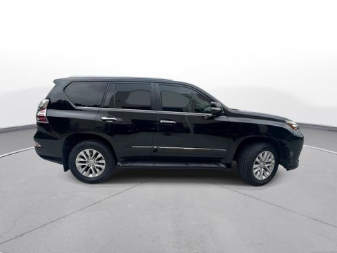 Used 2017 Lexus GX 460 Premium w/ Premium Package AWD/4WD image 5