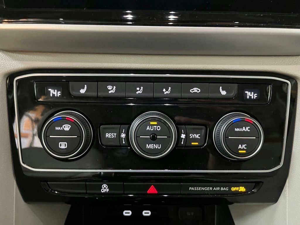 Used 2023 Volkswagen Atlas SE w/ Panoramic Sunroof Package AWD/4WD image 18