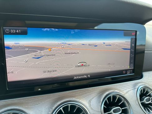 Used 2018 Mercedes-Benz E 400 Coupe image 33