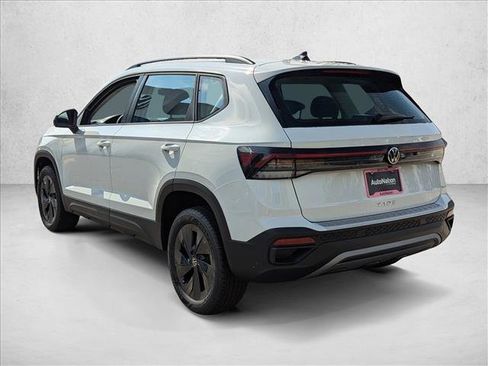 Used 2025 Volkswagen Taos S image 8