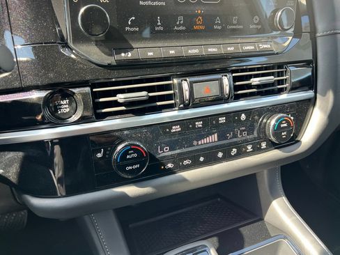 New 2026 Nissan Pathfinder SL FWD image 28