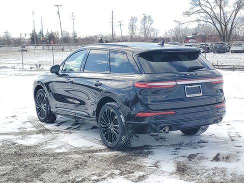 New 2026 Lincoln Corsair Premiere image 3