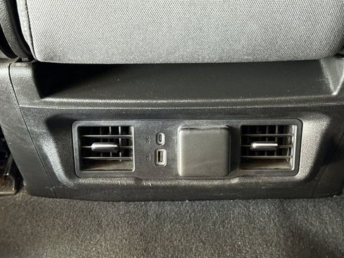 Used 2025 Chevrolet Silverado 2500 LT w/ Convenience Package image 20