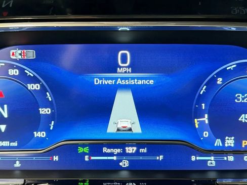 Used 2024 Chevrolet Silverado 2500 LT w/ Convenience Package image 21