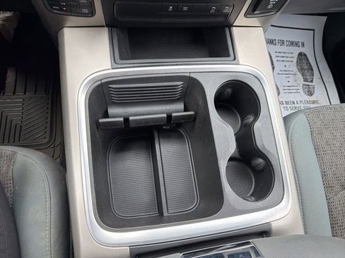 Used 2017 RAM 1500 Big Horn image 19