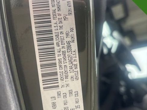 Used 2015 Jeep Wrangler Sport image 15