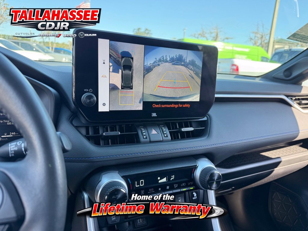 Used 2023 Toyota RAV4 XSE AWD/4WD image 32