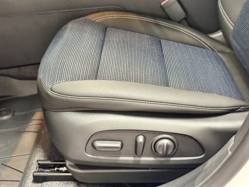 New 2026 Buick Envista Preferred w/ Convenience I Package image 18