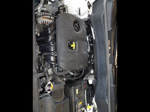 Used 2024 Kia Seltos EX AWD/4WD image 11