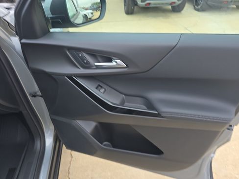 New 2026 Chevrolet Equinox LT w/ Safety and Technology Package FWD image 14