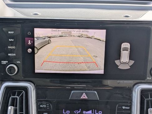 Used 2022 Kia Sorento EX image 25