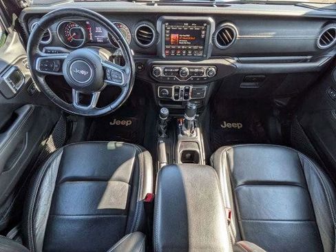 Certified 2019 Jeep Wrangler Unlimited Sahara w/ Quick Order Package 24M Moab AWD/4WD image 26