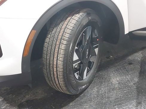 New 2026 Kia Sportage LX image 31