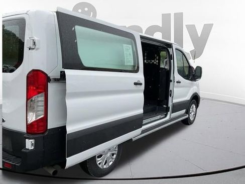 Used 2025 Ford Transit 250 Low Roof w/ Exterior Upgrade Package RWD image 44