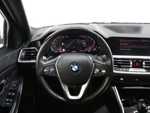 Used 2022 BMW 330i xDrive Sedan w/ Premium Package AWD/4WD image 11